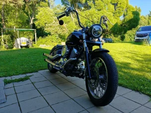 Yamaha XVS