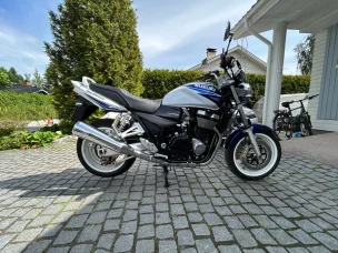 Suzuki GSX