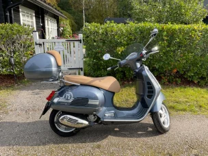 Vespa GTS