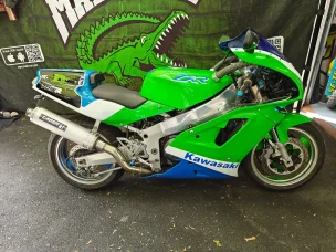 Kawasaki ZXR