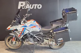 BMW R