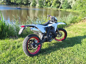 Drac Supermoto