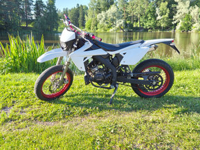 Drac Supermoto