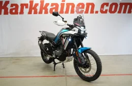 CFMOTO 450MT