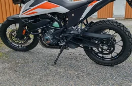 KTM 390