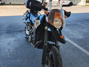 KTM 950