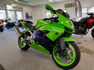 Kawasaki ZX-9R