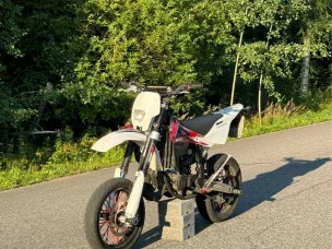 Husqvarna WR