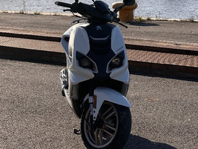 Peugeot Speedfight 4