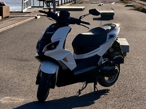 Peugeot Speedfight 4