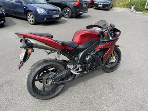 Yamaha YZF-R1