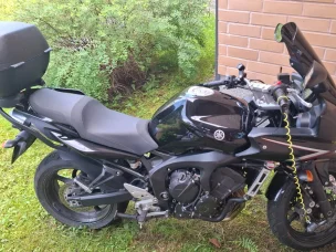 Yamaha FZ6