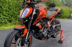 KTM 125