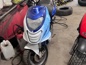 Suzuki AY