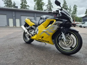 Honda CBR