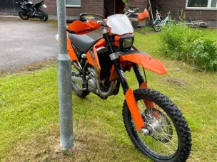 KTM 560