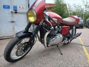 Triumph Thruxton