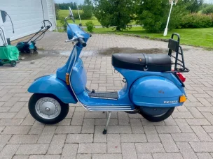 Vespa PX
