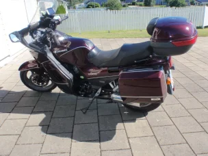 Kawasaki GTR