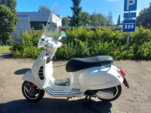 Vespa GTS