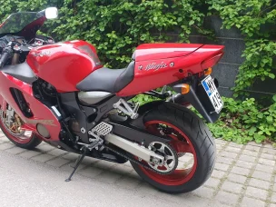 Kawasaki ZX-12R