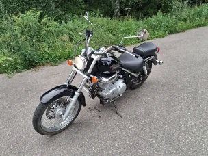 Suzuki VL