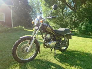 Yamaha SR