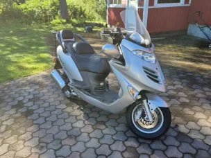 Kymco Grand Dink