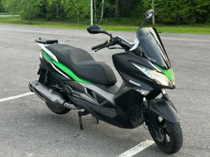 Kawasaki J300 ABS