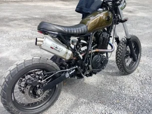 Suzuki DR