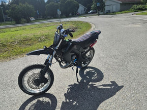 Aprilia SX