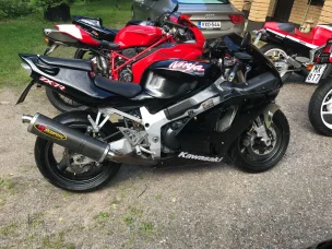 Kawasaki ZX-7R