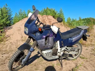 Honda XRV