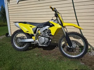 Suzuki RM-Z