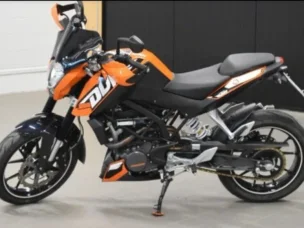 KTM 200