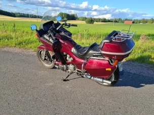 Yamaha XVZ