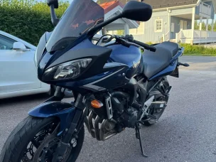 Yamaha FZ6-S