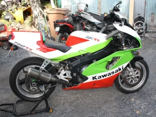 Kawasaki ZRX
