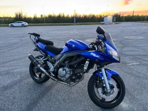 Suzuki SV