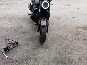 Kawasaki ZR-7