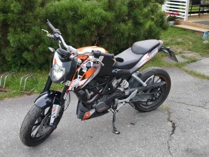 KTM 200