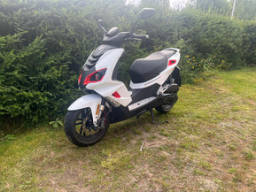 Peugeot Speedfight 4