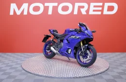 Yamaha YZF-R7