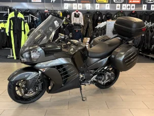 Kawasaki GTR