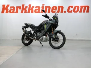 CFMOTO 450MT