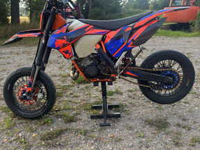 KTM 125