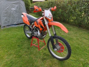 KTM 200