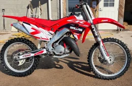 Honda CR