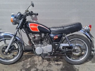Yamaha SR