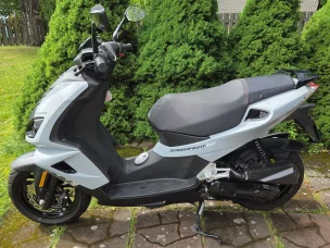 Peugeot Speedfight 4